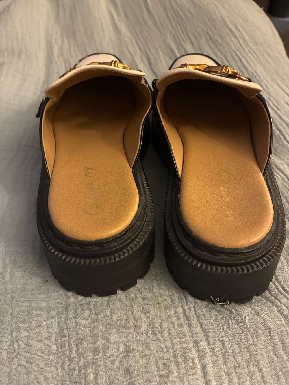 Women’s Black & White Chain-Trim Platform Loafers circus 8.5 - Picture 5 of 6